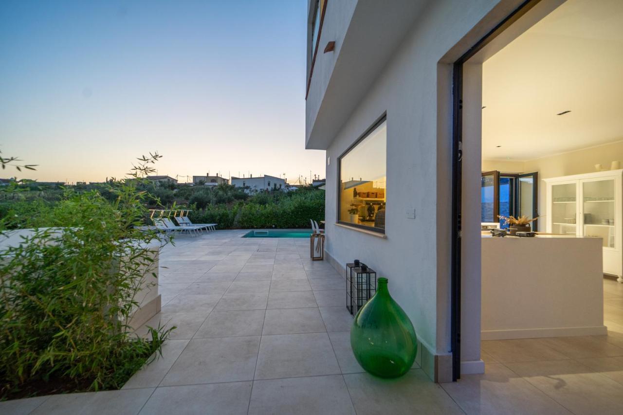 سان نيكولا أرسيلا Dimora Manfredo Eco B&B Luxury المظهر الخارجي الصورة