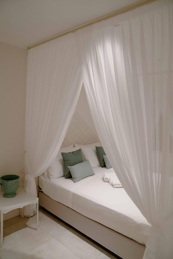 سان نيكولا أرسيلا Dimora Manfredo Eco B&B Luxury المظهر الخارجي الصورة